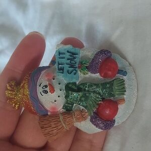 Vintage Holiday Snowman Christmas Magnet  Refrigerator Magnet